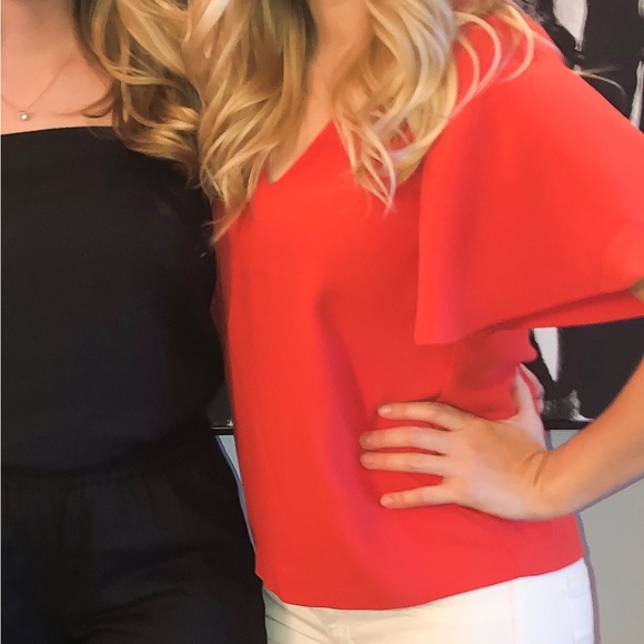 h&m bright red flowy sleeves top - Picture 2 of 5